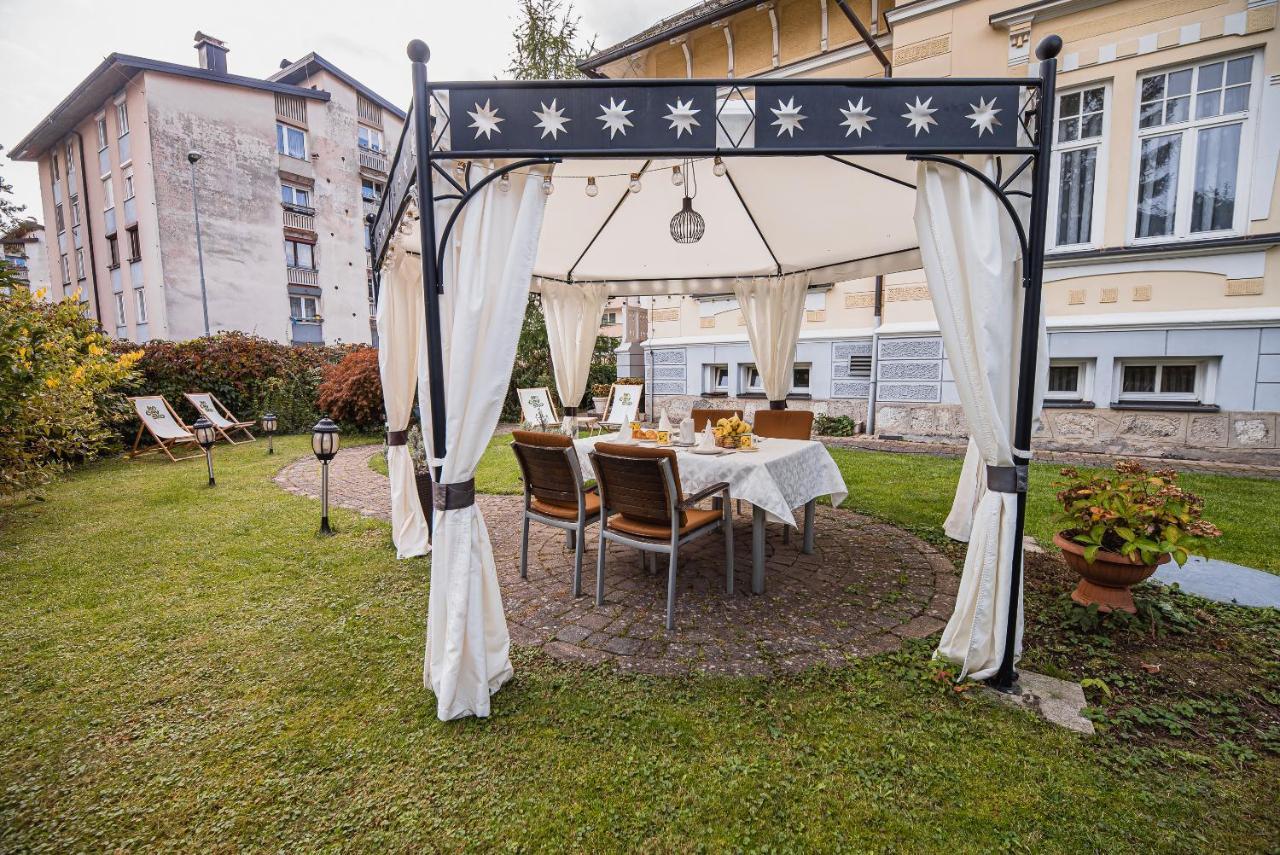 Guest House Veronika コチェーヴィエ エクステリア 写真